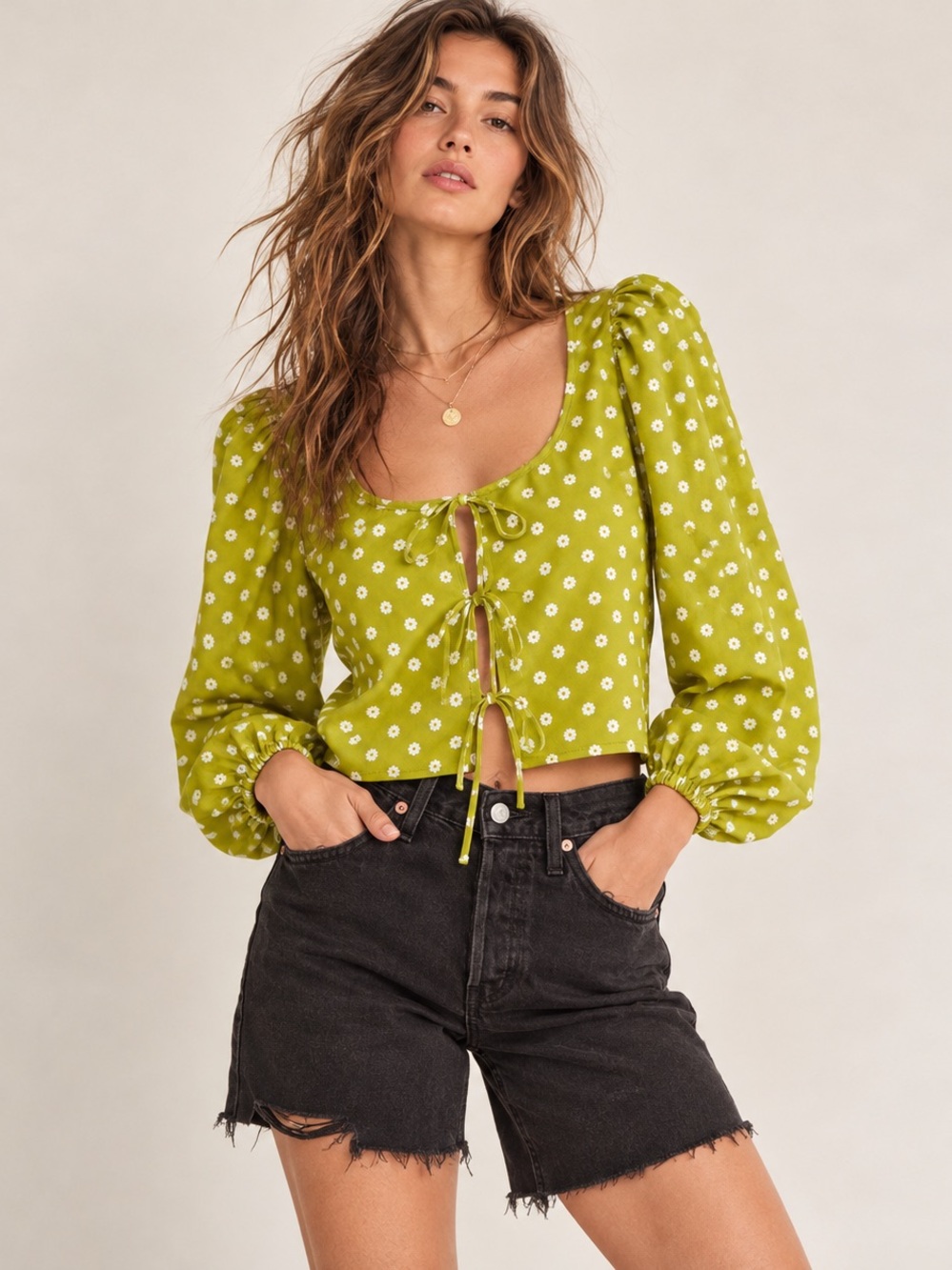 Levi’s Embry Tie Front Floral Puff Sleeve Blouse